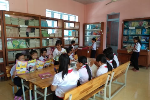 <a href=page/404.html title="Tin tức - Sự kiện" rel="dofollow">Tin Slideshow</a>